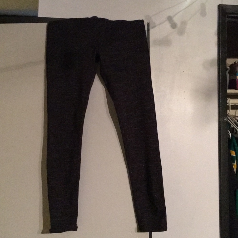heathered black/gray/white leggings